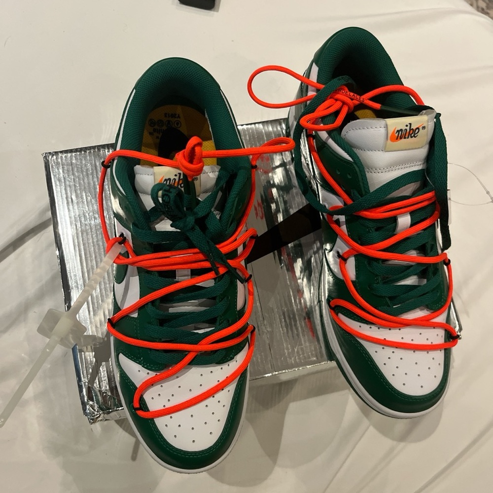 Offwhite Nike Green pine dunks - Picture 2 of 4
